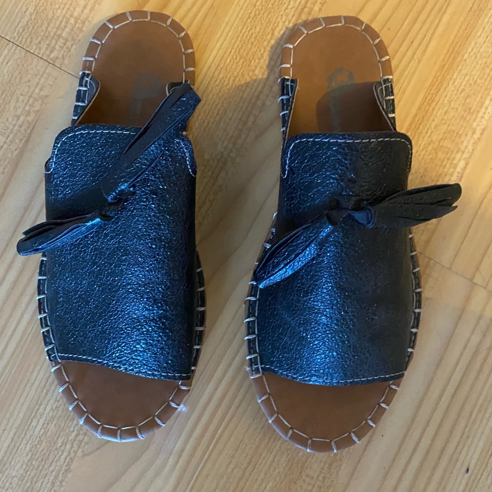 Flat Sandals - image 1